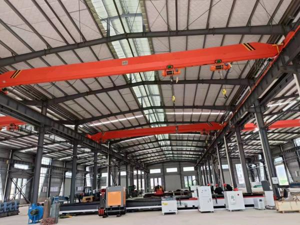 LDE型電動(dòng)單梁起重機(jī)